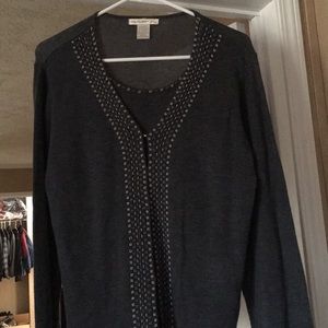 Nice Pre-Owned Gray Color Long Sleeve Sweater Top